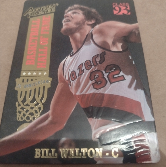 NEW!💯 BILL WALTON HALL OF FAME OLD SCHOOL BLAZERS BASKETBALL CARD WITH CASE! - Picture 5 of 16